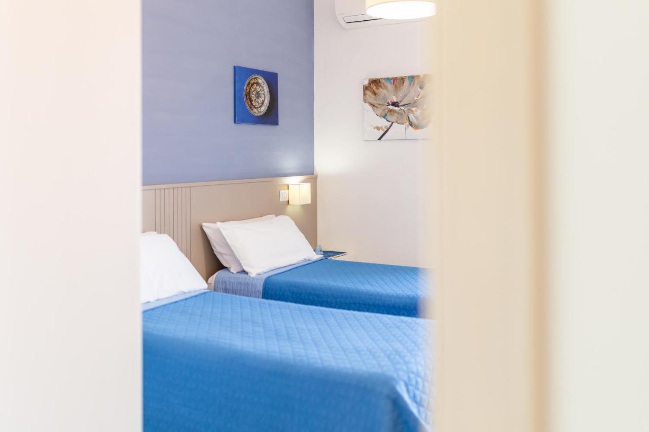 Appartamento Moderno Con Vista Mare Кастельсардо Экстерьер фото